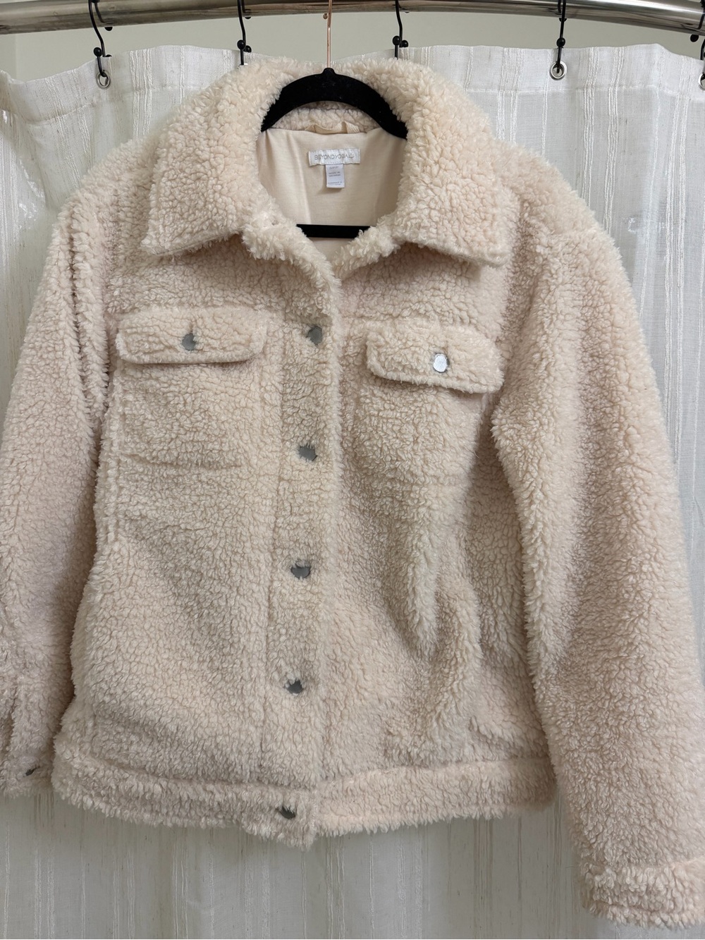 Beyond Yoga Cream Teddy Sherpa Jacket with Snap Front